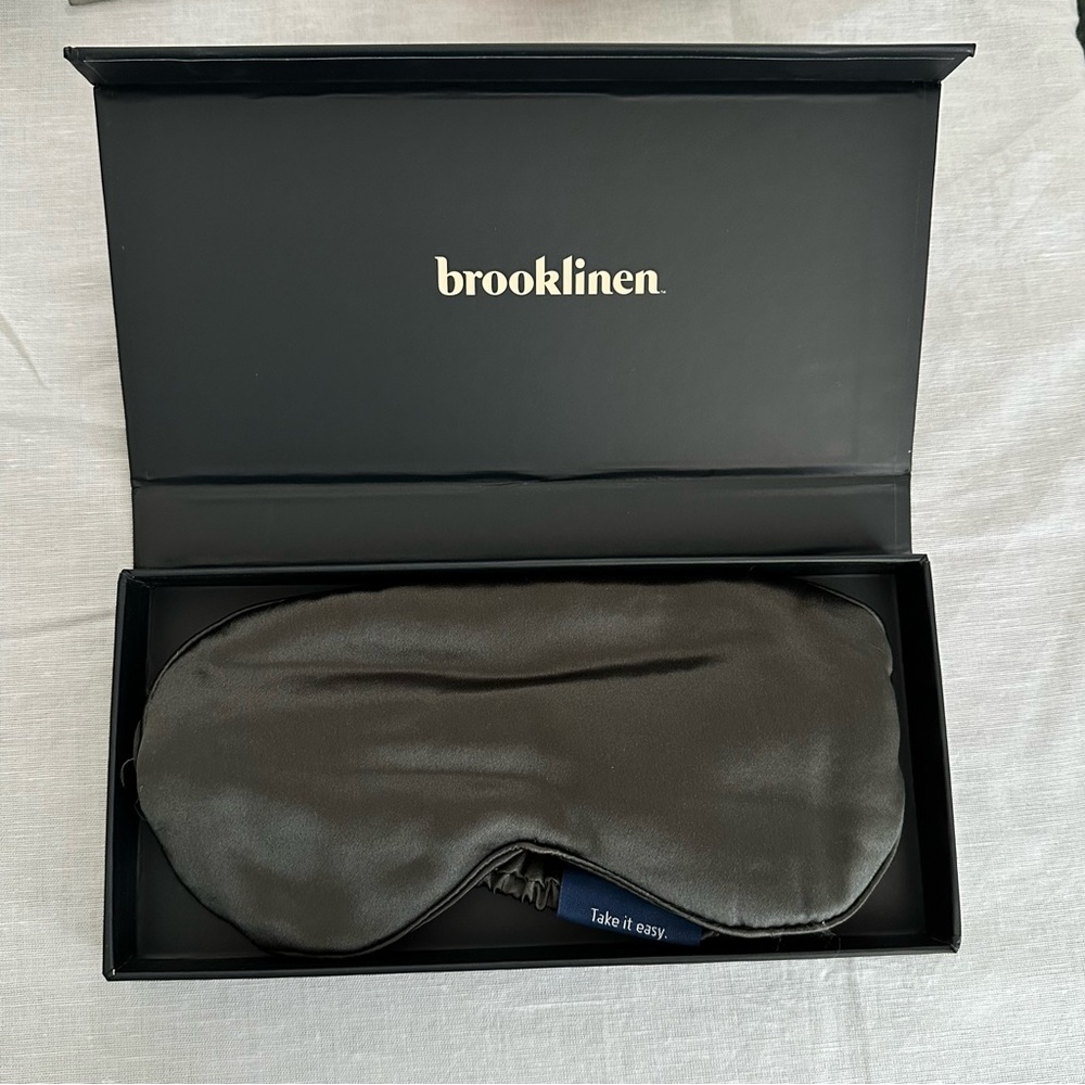 Brooklinen Mulberry Silk Sleep Mask